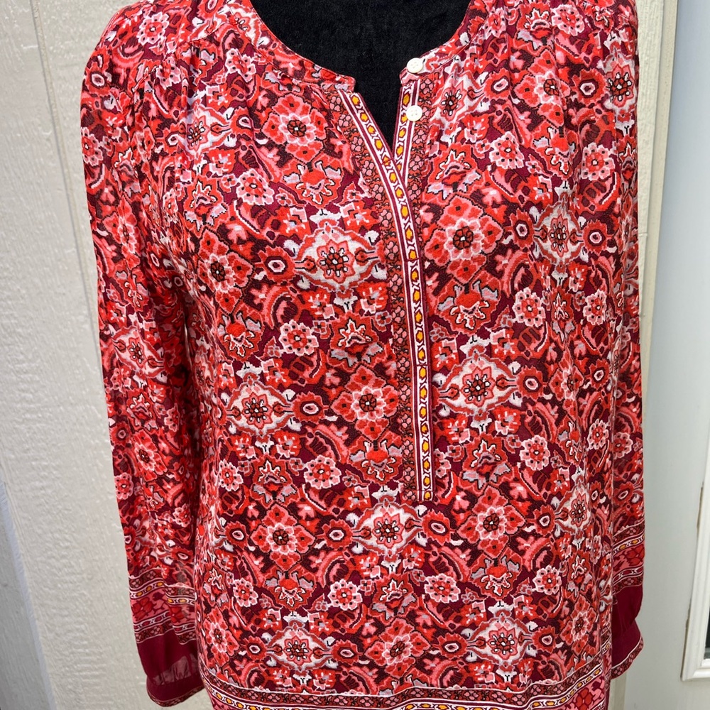 3 blouse Bundle- Banana Republic, Loft and Loft Softened, Size Medium